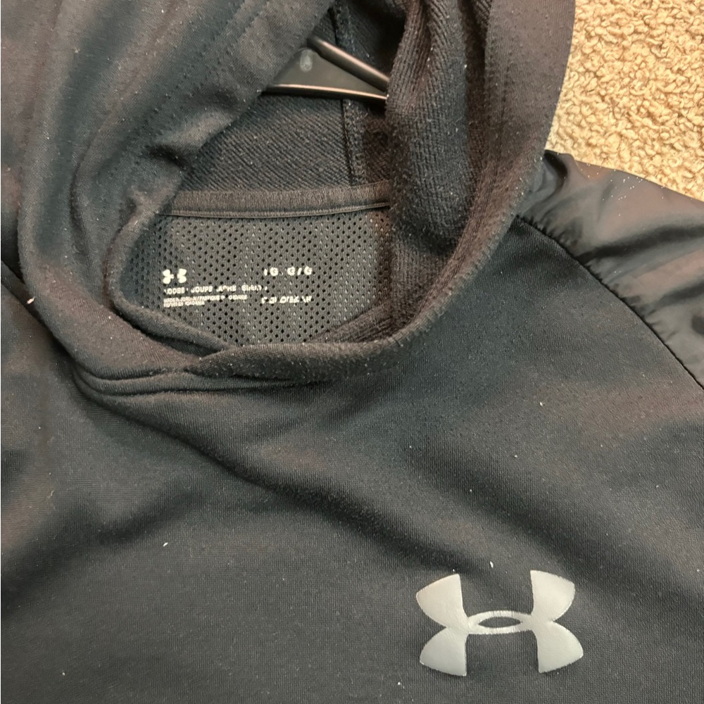 Under Armor hoodie! Olive green!